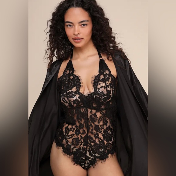 NWT Unforgettable Romance Black Sheer Lace Halter Bodysuit in Women’s Size Large - Picture 12 of 12